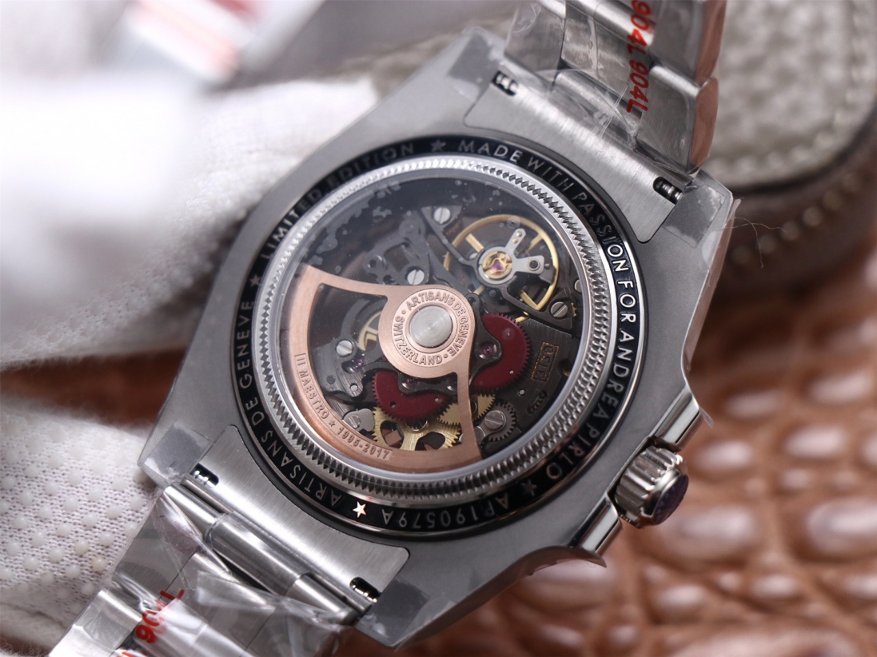 Rolex Submariner Full Skeleton Modified Version 40mm｜Caliber 3130 Skeleton Movement 12.5mm Thickness Coated Carbon Fiber Bezel 904L Steel Material Sapphire Crystal Swiss Ice-Blue Luminous Carbon Fiber Texture Sapphire Luminous Insert