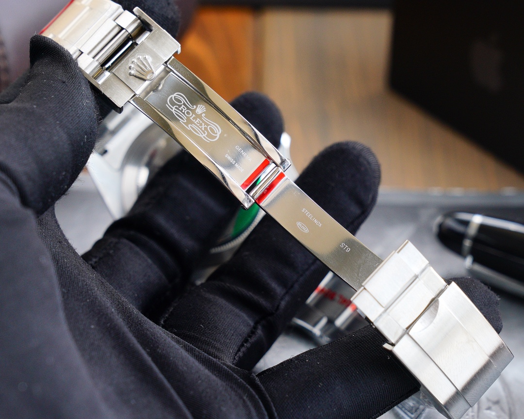 Rolex Explorer II 42mm V7 Upgrade Version｜Caliber 2836 Orange GMT Hand Dual Time Zone Display Finely Polished Case & Bracelet Safety Clasp Black & White Dial Ice-Blue Luminous