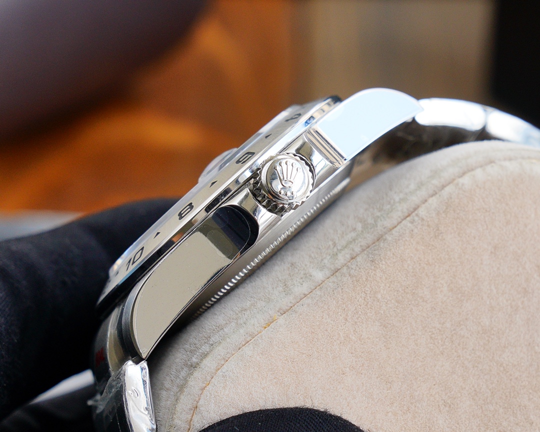 Rolex Explorer II 42mm V7 Upgrade Version｜Caliber 2836 Orange GMT Hand Dual Time Zone Display Finely Polished Case & Bracelet Safety Clasp Black & White Dial Ice-Blue Luminous