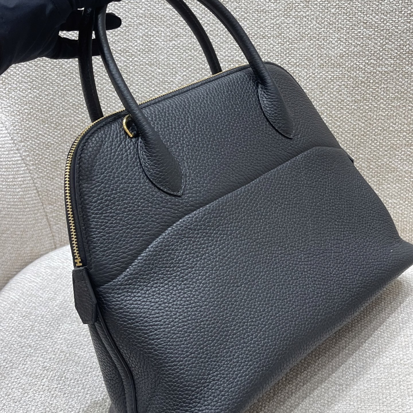 Hermès Model: Bolide 31 Color: Black with gold hardware Dimensions: 31x25x12 cm