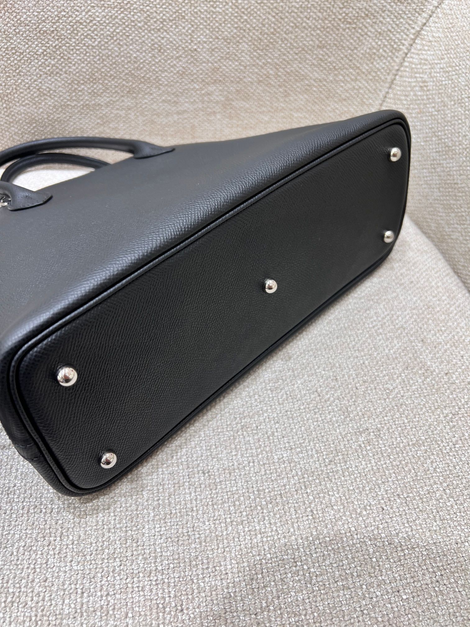 Hermès Model: Bolide 30 Color: Black with silver hardware Dimensions: 27x20x11cm