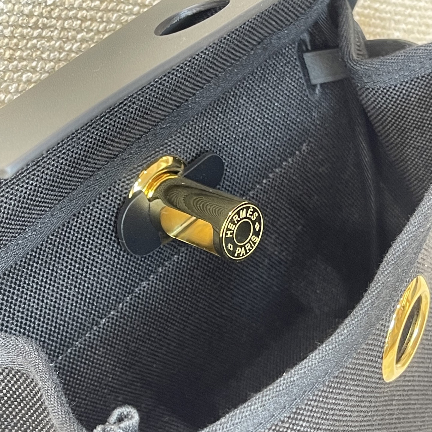 Hermès Model: mini herbag Color: Panda Black with Gold Hardware Dimensions: 20*17*7cm