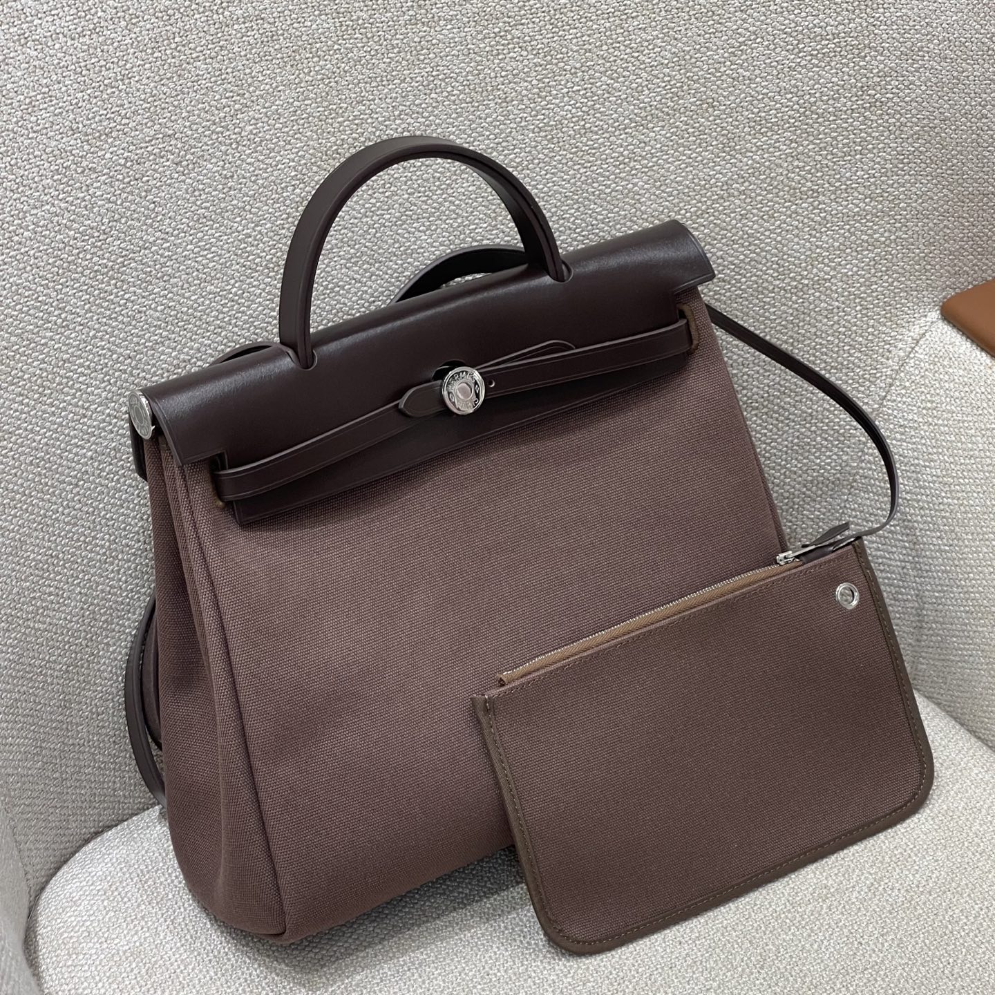 Hermès Model: herbag31 Color: Ebony with silver hardware Dimensions: 31cm x 25cm x 10cm