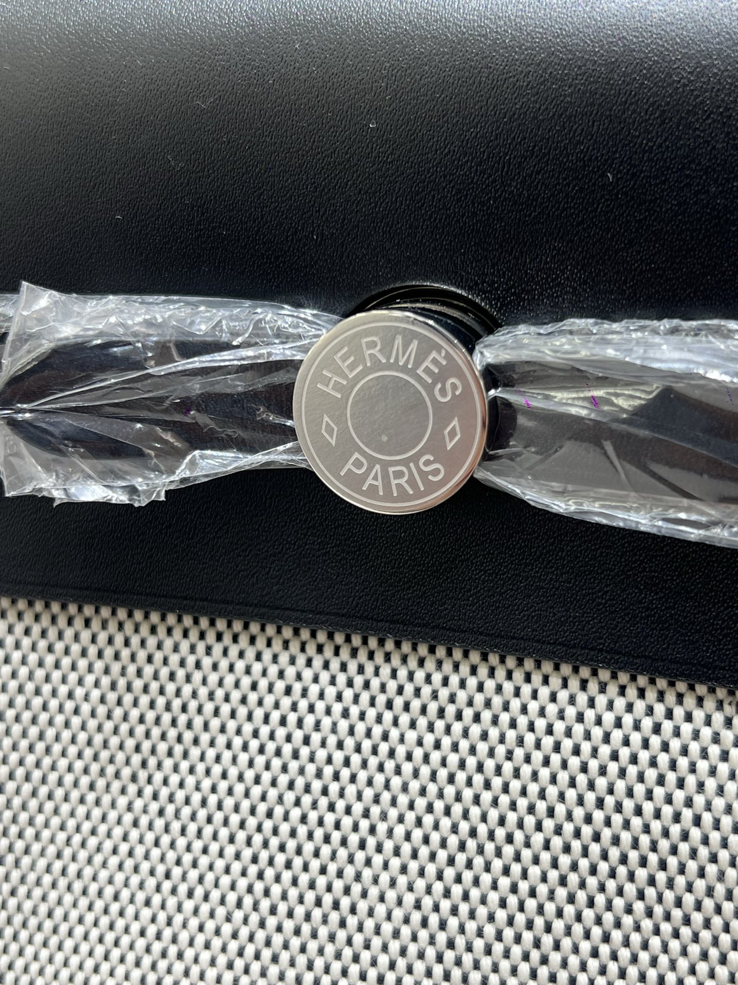 Hermès Model: Mini Herbag Color: Panda Black with Silver Hardware Dimensions: 20*17*7cm