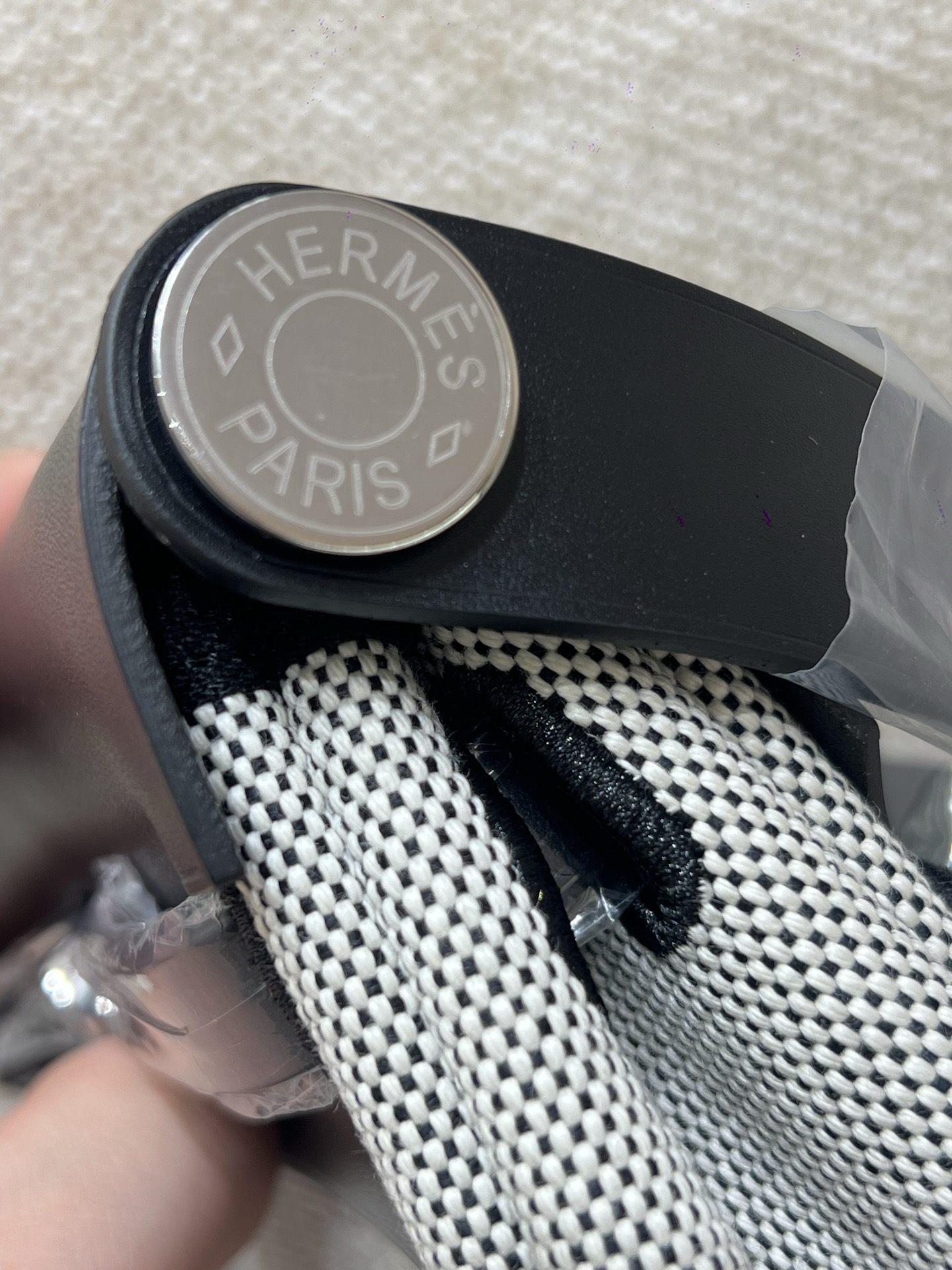 Hermès Model: Mini Herbag Color: Panda Black with Silver Hardware Dimensions: 20*17*7cm