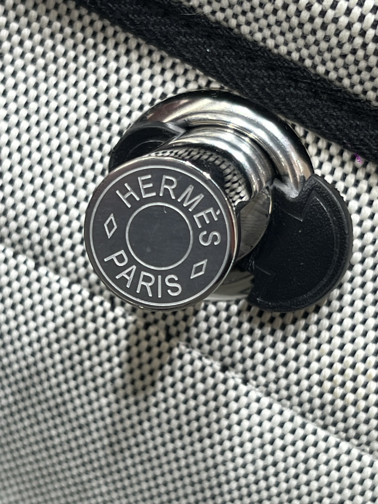 Hermès Model: Mini Herbag Color: Panda Black with Silver Hardware Dimensions: 20*17*7cm