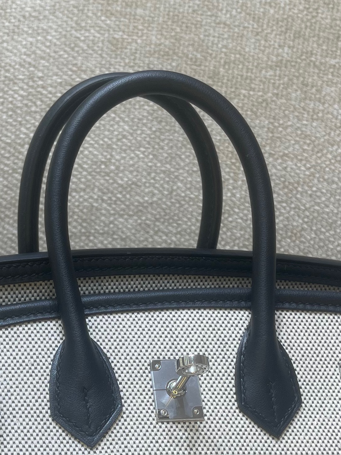 Hermès Model: Birkin 25 Color: Panda with Silver Hardware Dimensions: 25cm x 20cm x 13cm