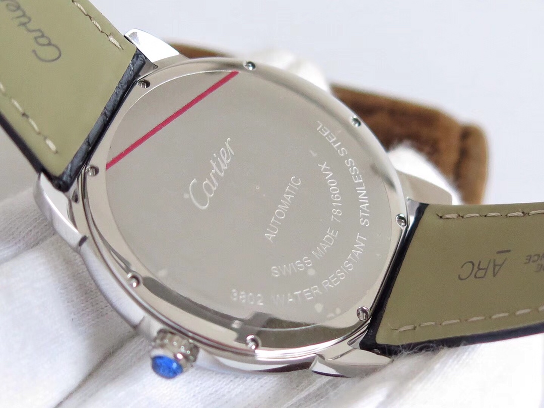 Cartier London Series Ultra-Thin Automatic Dress Watch W670101 Style 42mm × 8.36mm – Roman Dial, Blue Steel Sword Hands & Sapphire Crown