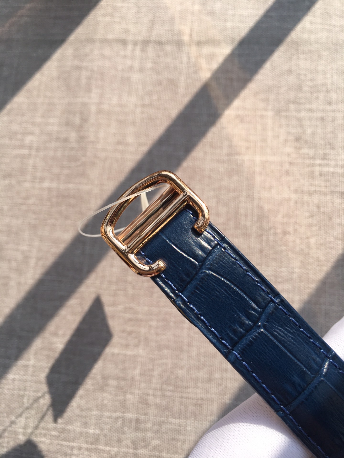 Cartier Rose Gold Automatic 42mm – Blue Dial Men’s Watch with Fish-Eye Sapphire Crystal