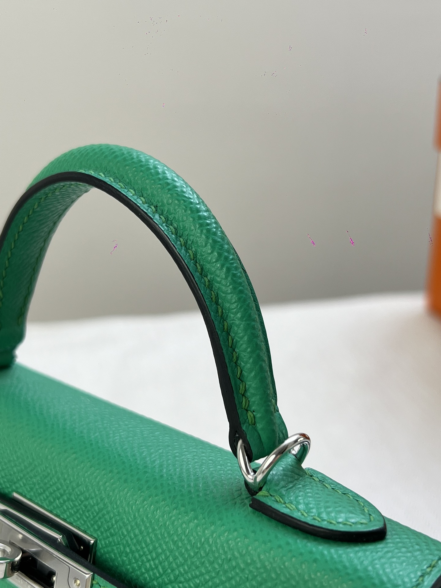 Hermès Model: Kelly Mini 2nd Generation Color: Mint Green with Silver Hardware Dimensions: 19cm x 12cm x 5.5cm