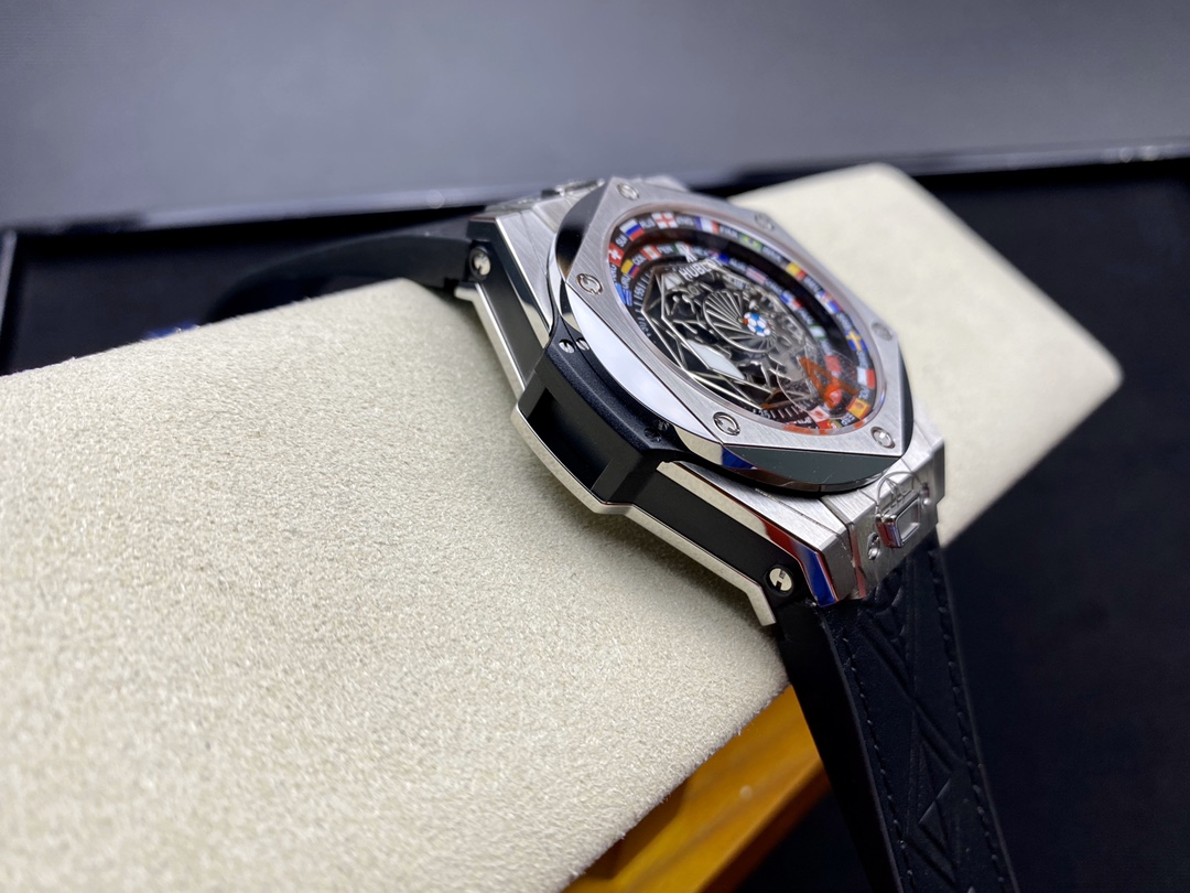 Vacheron Constantin Big Bang Sang Bleu Tattoo Collection FIFA World Cup Limited Edition 45mm×14mm｜HB Production Customized Caliber HUB1213 Swiss Calibrated Version Three-dimensional Geometric Lines Three Octagonal Hollow Rhodium-plated Hands Black Heat-tr