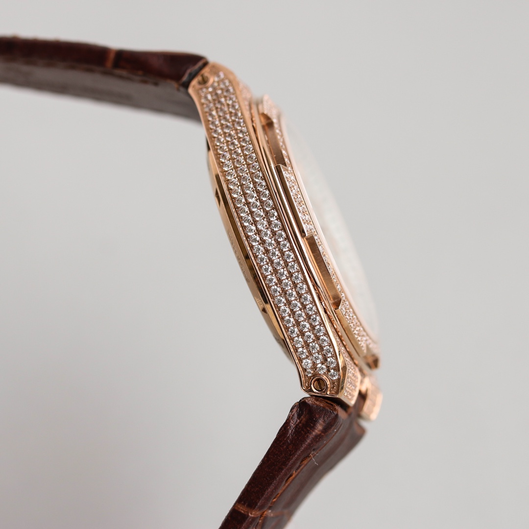 Vacheron Constantin Overseas Collection 41mm｜Caliber 5100 Imported Automatic Mechanism Sapphire Crystal Full Diamond Case See-through Movement Design