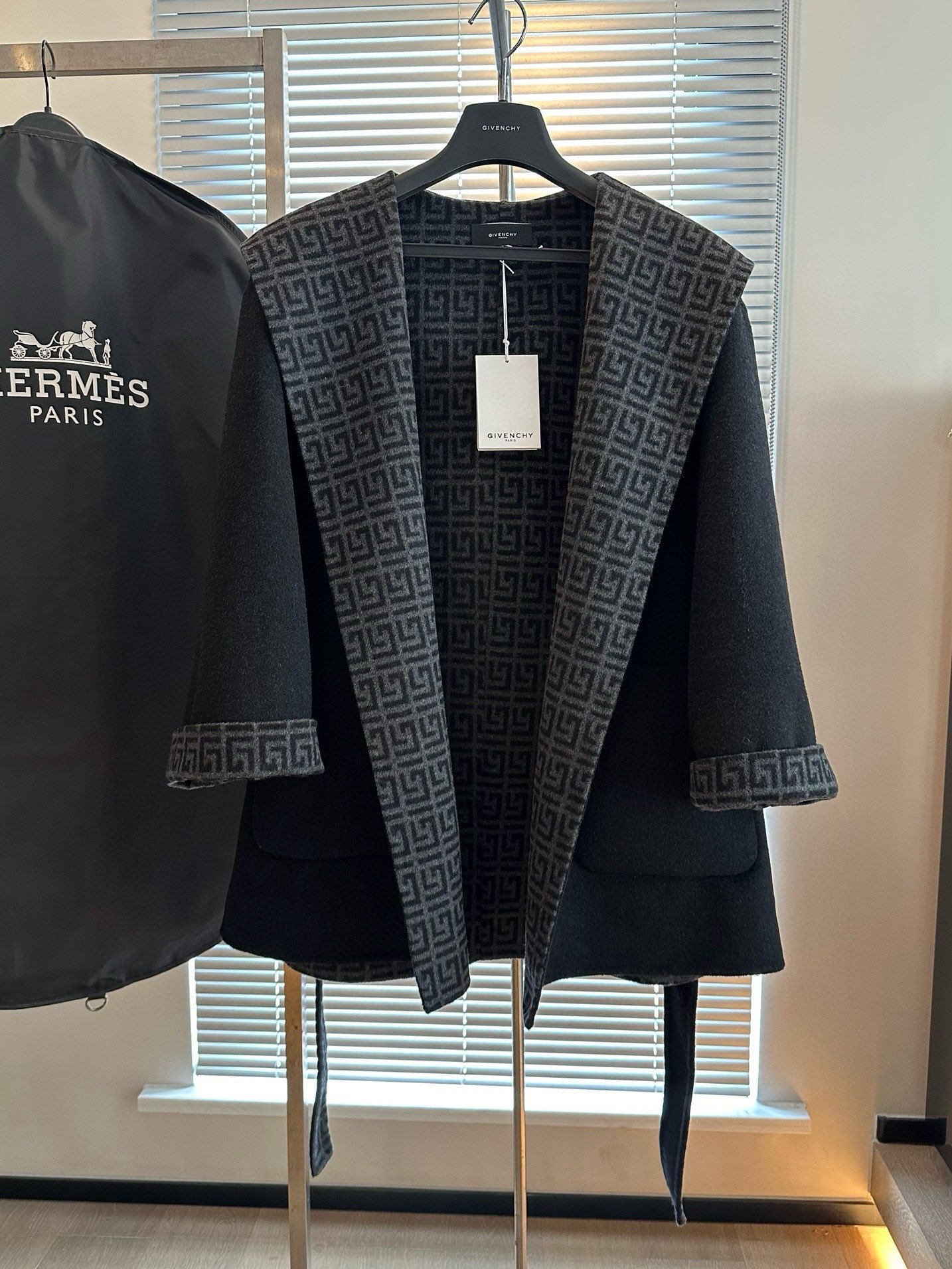 Givenchy high-end cashmere coat