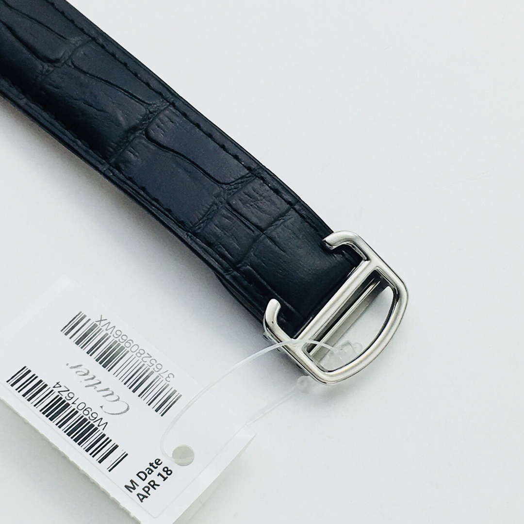 【V6 Factory】力作 市场最高版本 V8升级版  1⃣️【市场最高复刻1-1】V6厂最新升级版本 蓝气球系列  2⃣️直径🈶28MM-33MM-36MM-42MM 3⃣️石英款/机械款-市面最高版本镜面凸形鱼眼！ 4⃣️蓝宝石把头，蓝色宝石颜色！ 5⃣️石英机芯/搭配6T51机芯机械/2824全自动机械机芯!恒久稳定！自动锤已全部升级原装LOGO及日内瓦洗纹！ 蓝气球标杆-V6出品，是您唯一首选！V6出品 必属精品 您值得拥有！