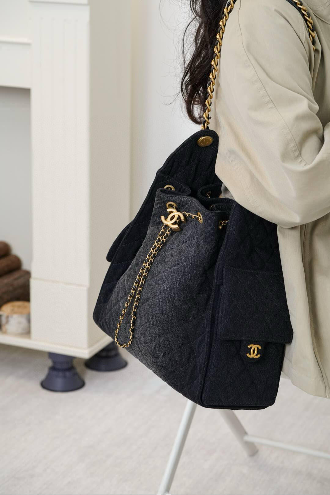 【大注目アイテム】CHANEL デニム ミディアム フラップバッグ 25