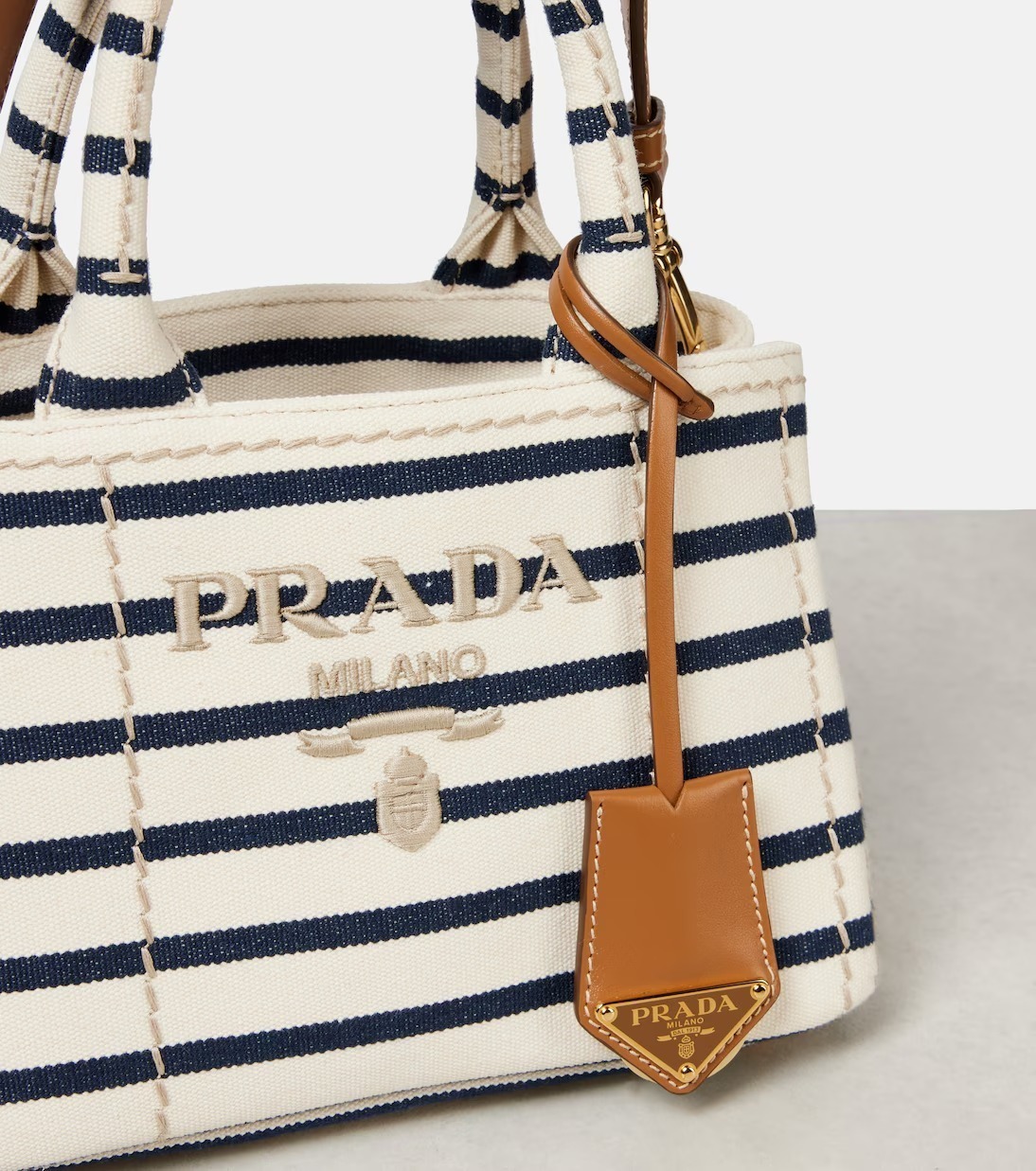 新作*PRADA* プラダ ジャルディニエール ミニ キャンバス トートバッグ