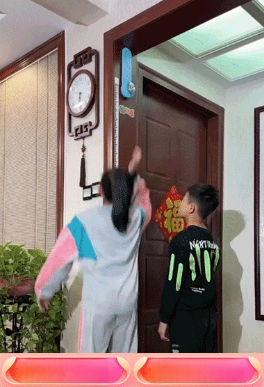 ✨ อยากให้ลูกสูงขึ้นไหม? ลูกชายอายุ 14 ปีของฉันฝึกใช้เครื่องวัดสูงทุกวัน ตอนนี้สูงถึง 184 เซนติเมตรแล้ว! 🔥