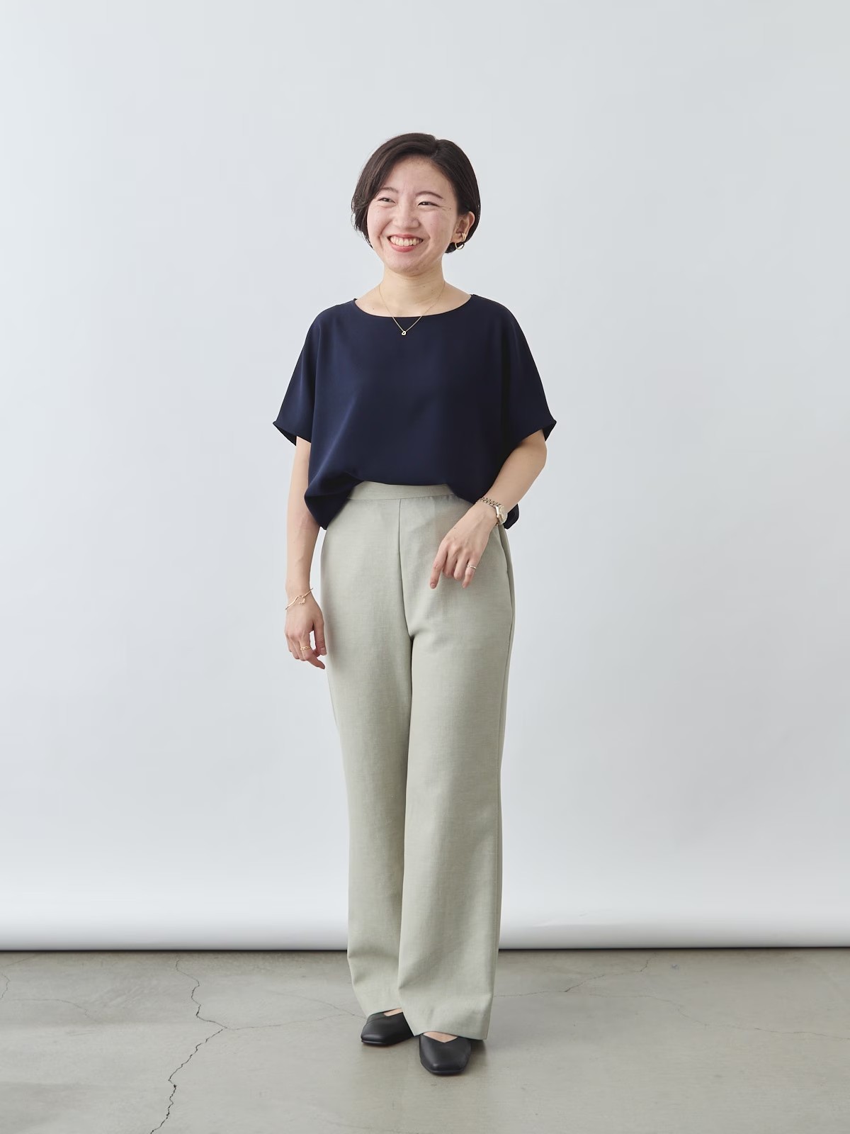 洗えるフレンチスリーブブラウス