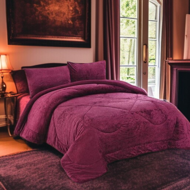 Deluxe Four-Piece Bedding Set