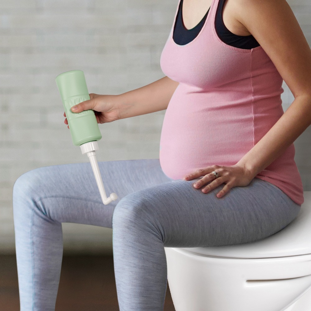 Haakaa Peri Cleanse Portable Gynecological Bottle 500ml Pregnant and Postpartum Care Feminine Hygienic Wash Travel Bidet