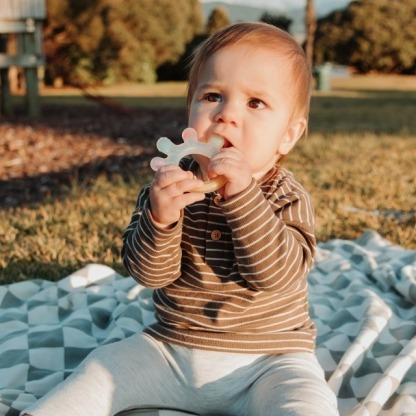 Haakaa Silicone Dinky Digits Palm Teether