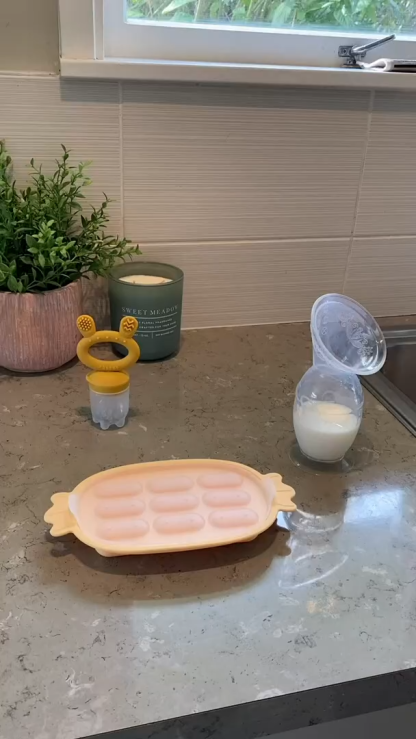 haakaa silicone nibble tray video