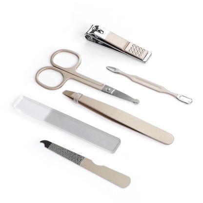 haakaa premium pear fect manicure kit made of high quality stainless steel and glass that made to last