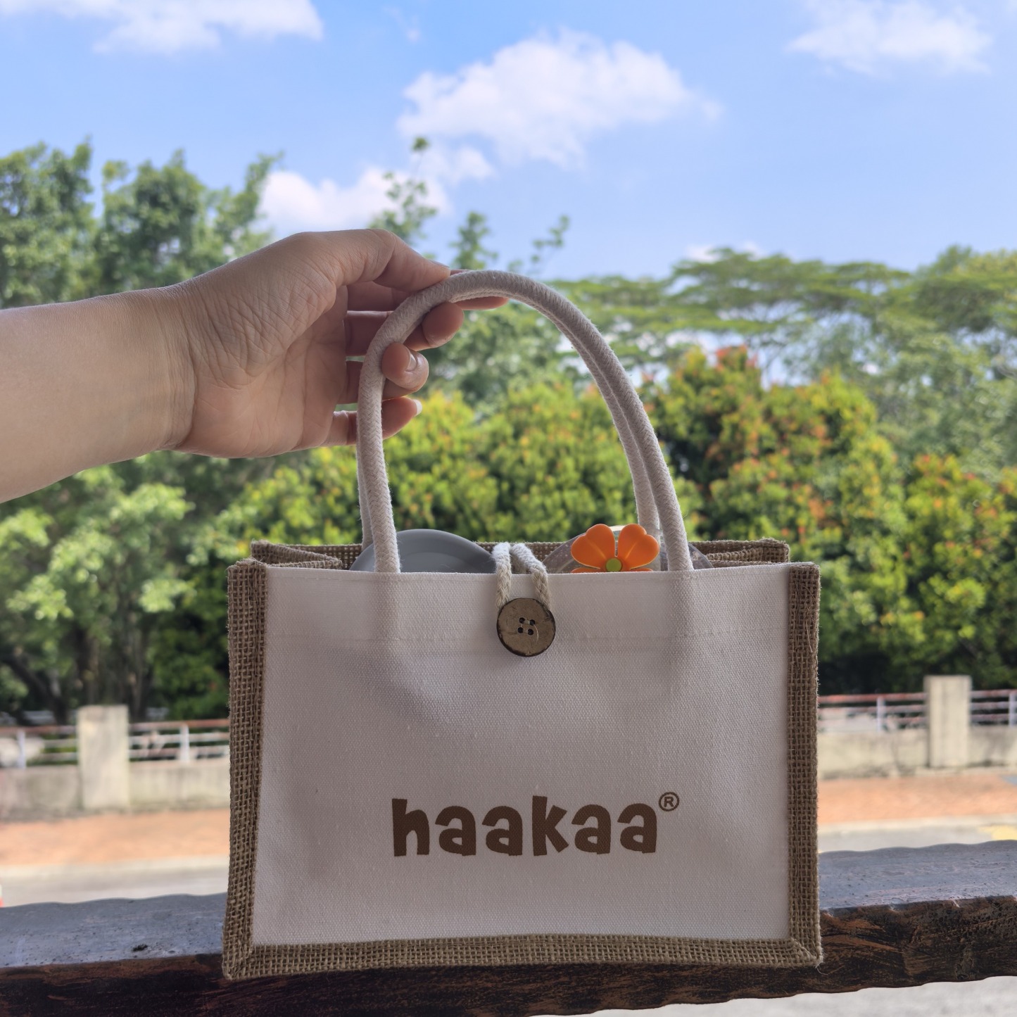Haakaa Mini Tote Bag (Not For Sale)