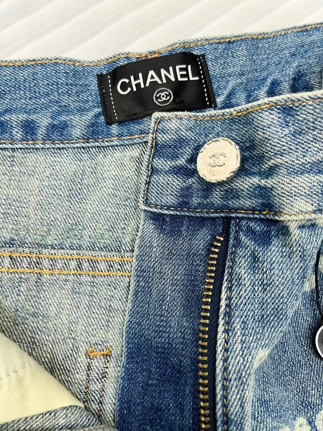 CHAN 25SS Printed Straight Leg High Waist Jeans