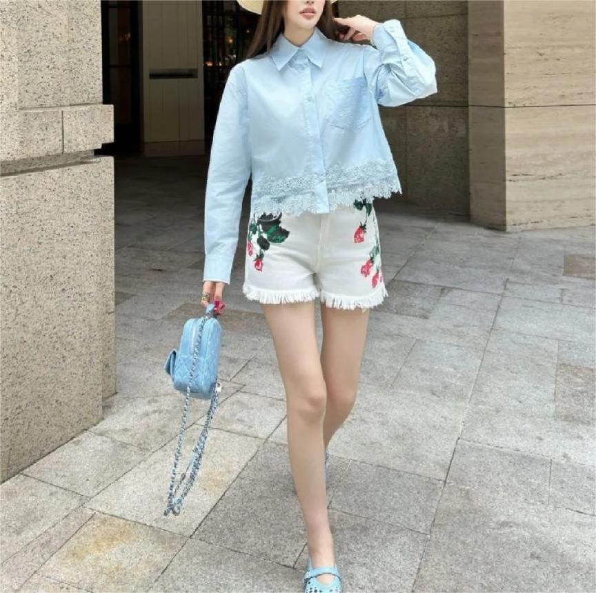 LOE25SS Hollow out lace patchwork shirt