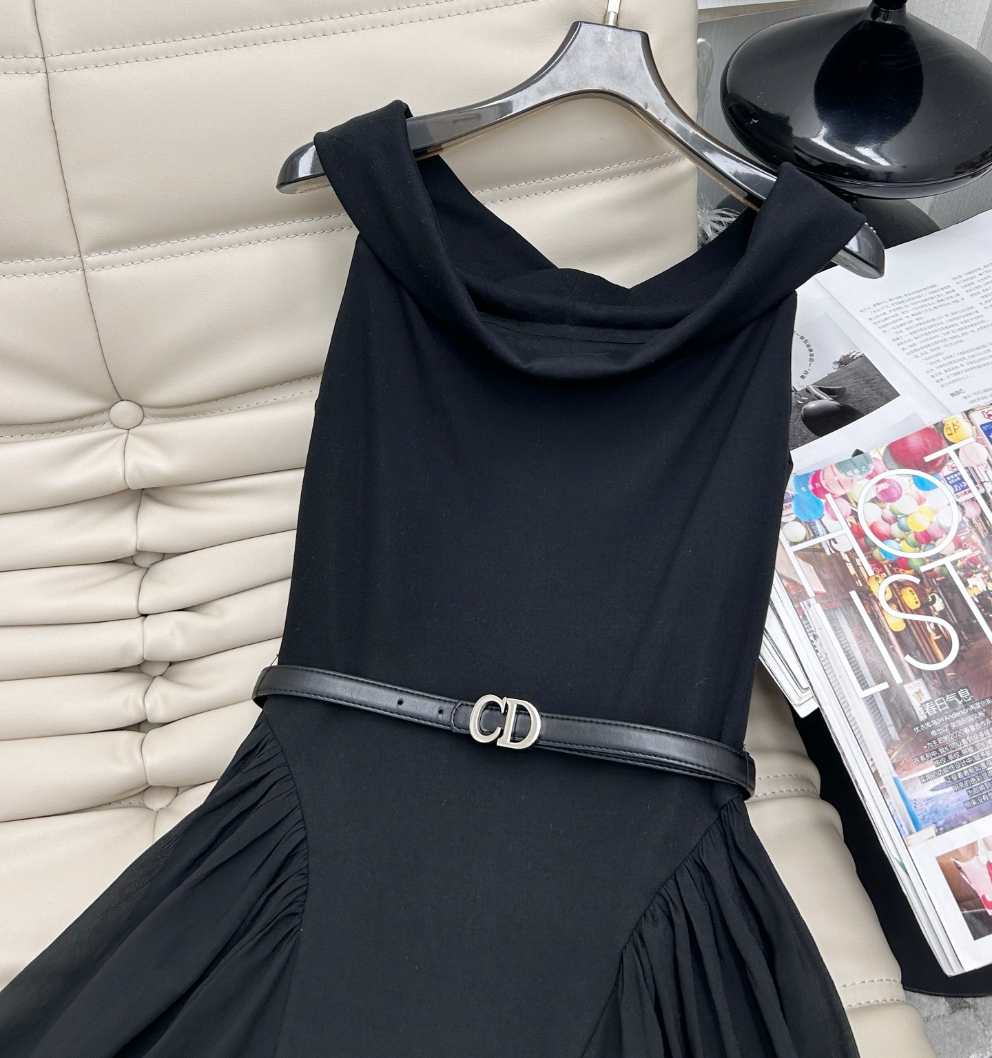 DIO25SS Black Waistless Dress
