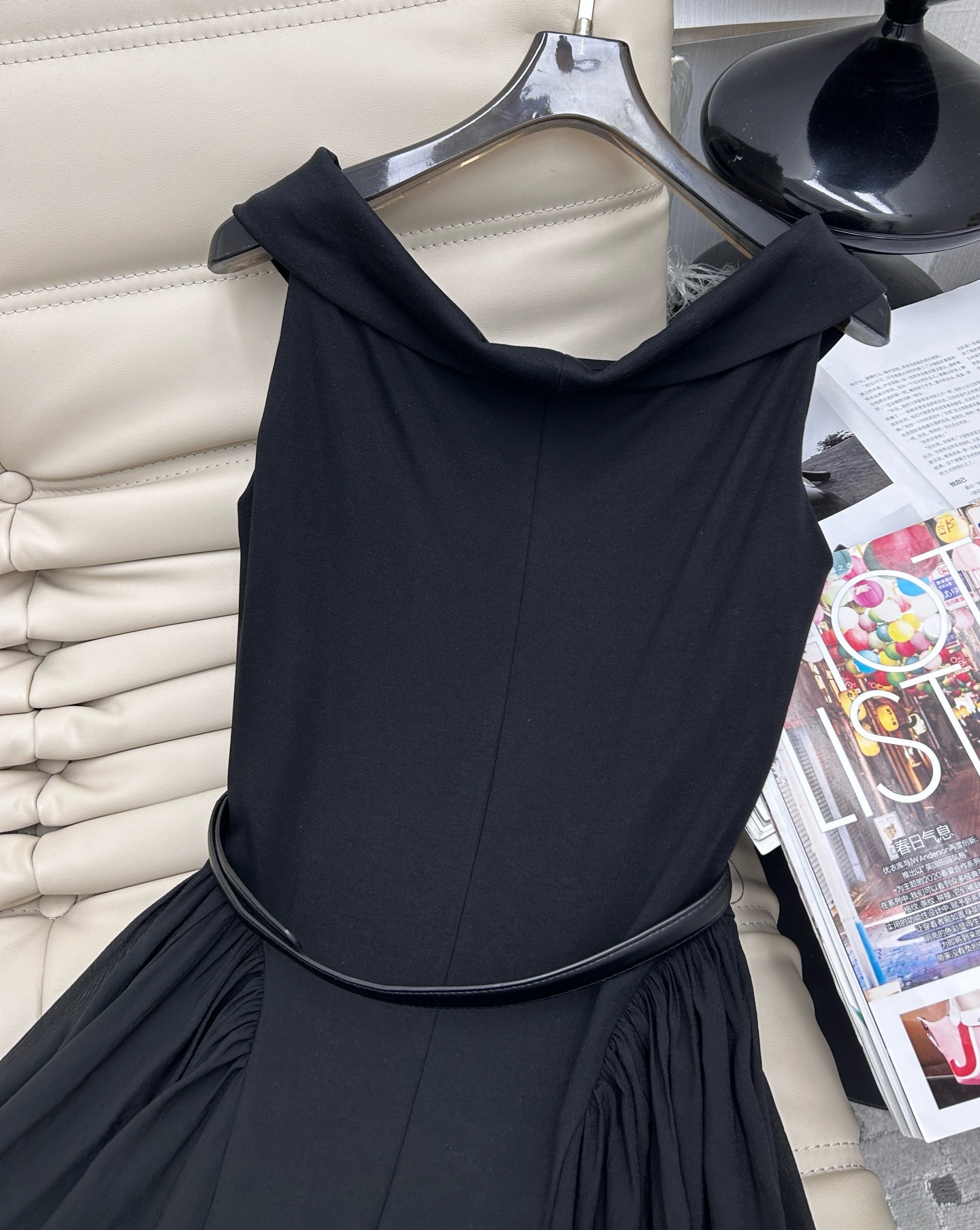DIO25SS Black Waistless Dress