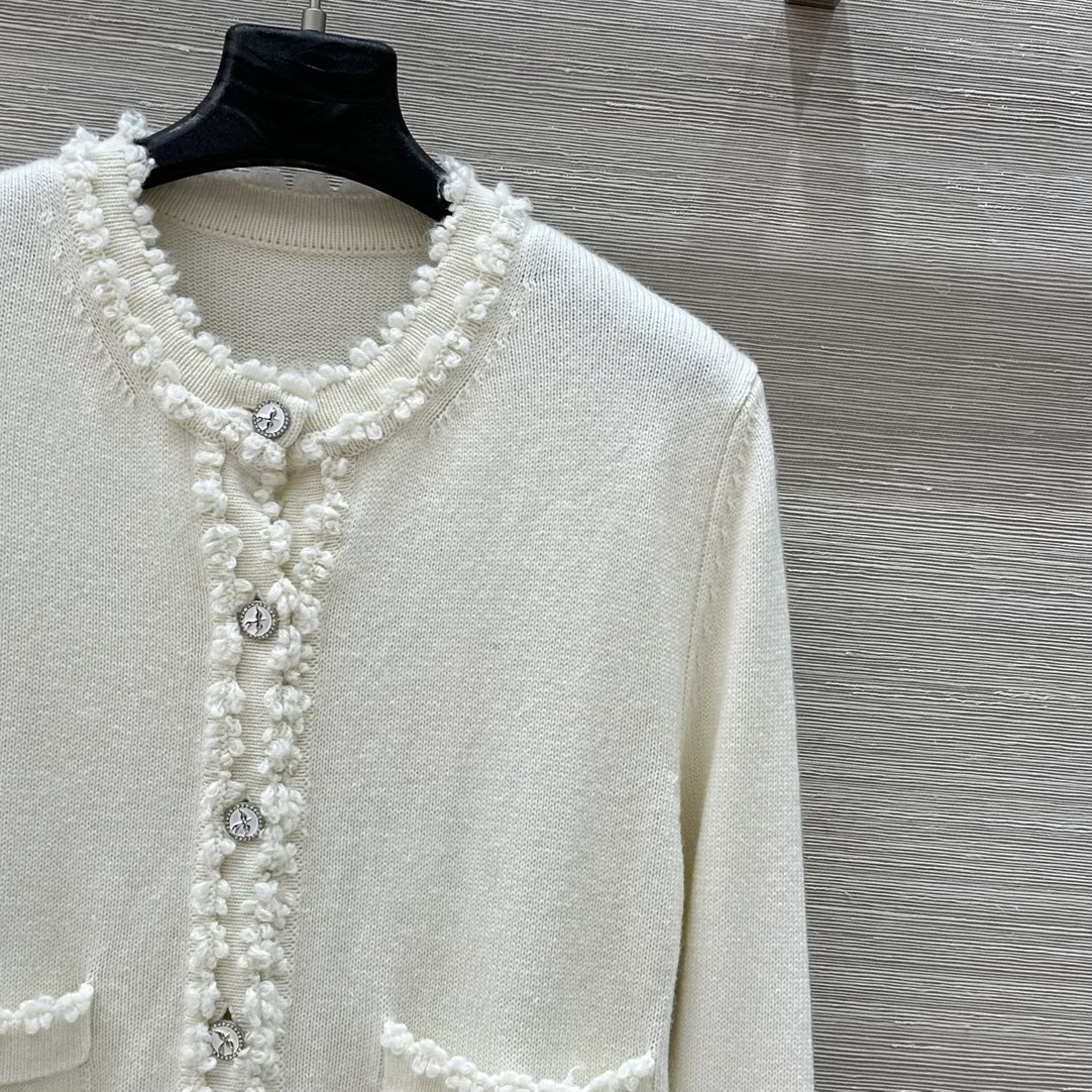 CHANE25SS Spice Round Neck Cardigan Jacket