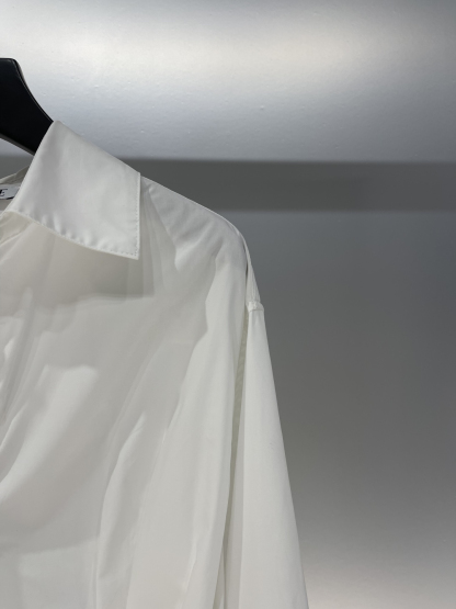 LOE monogrammed embroidered leather label long sleeve shirt