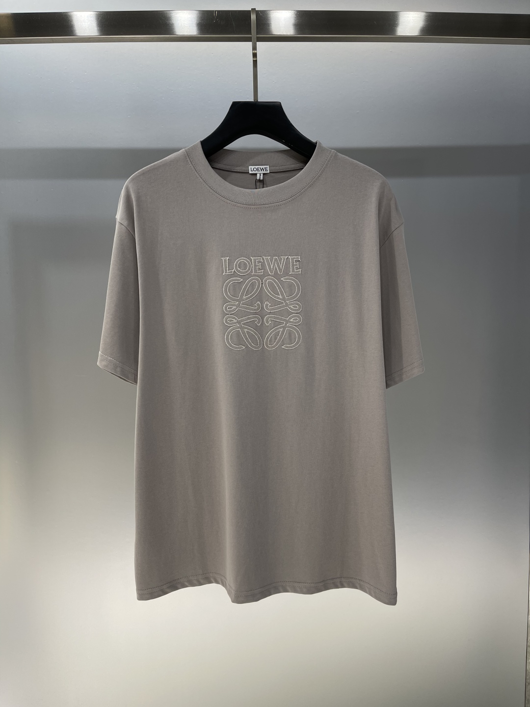 LOE Chest Letter Logo Embroidery Short Sleeve