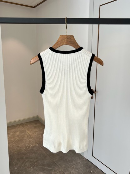 Miu cashmere knit undershirt