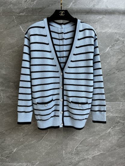 CHANE25SS Striped V-Neck Cardigan