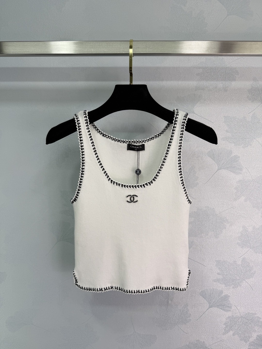 CHANE25SS knitted vest