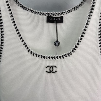 CHANE25SS knitted vest