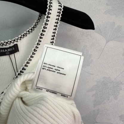CHANE25SS knitted vest