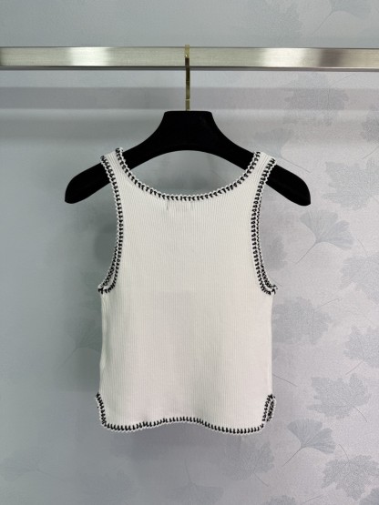 CHANE25SS knitted vest