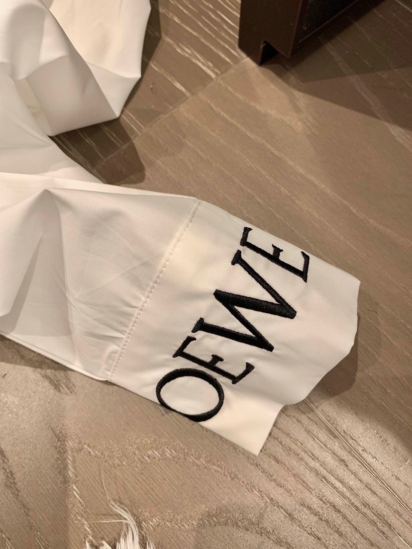 LOE White Simple Logo Shirt