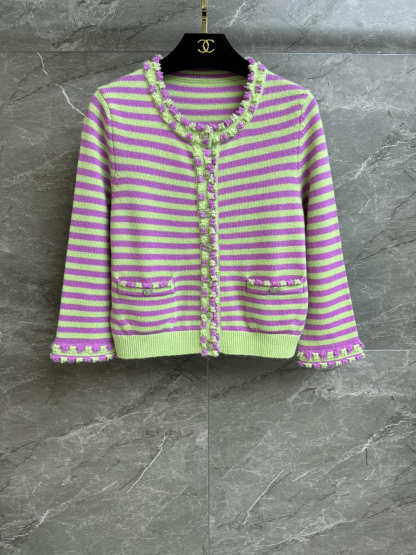 CHANE25SS Colorblocked Striped Cardigan