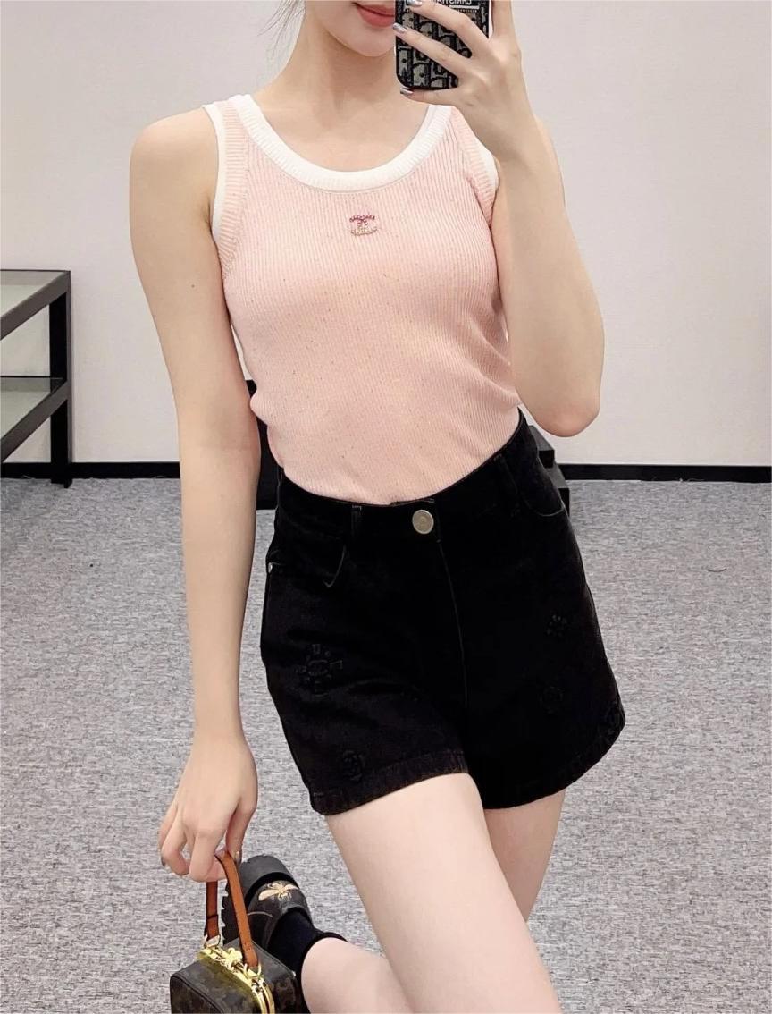 CHANE25SS Sequin Knit Vest