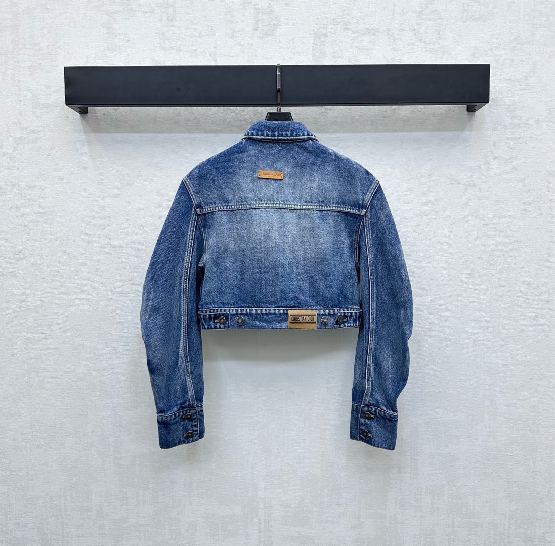 DIA 25SS Short silhouette denim jacket
