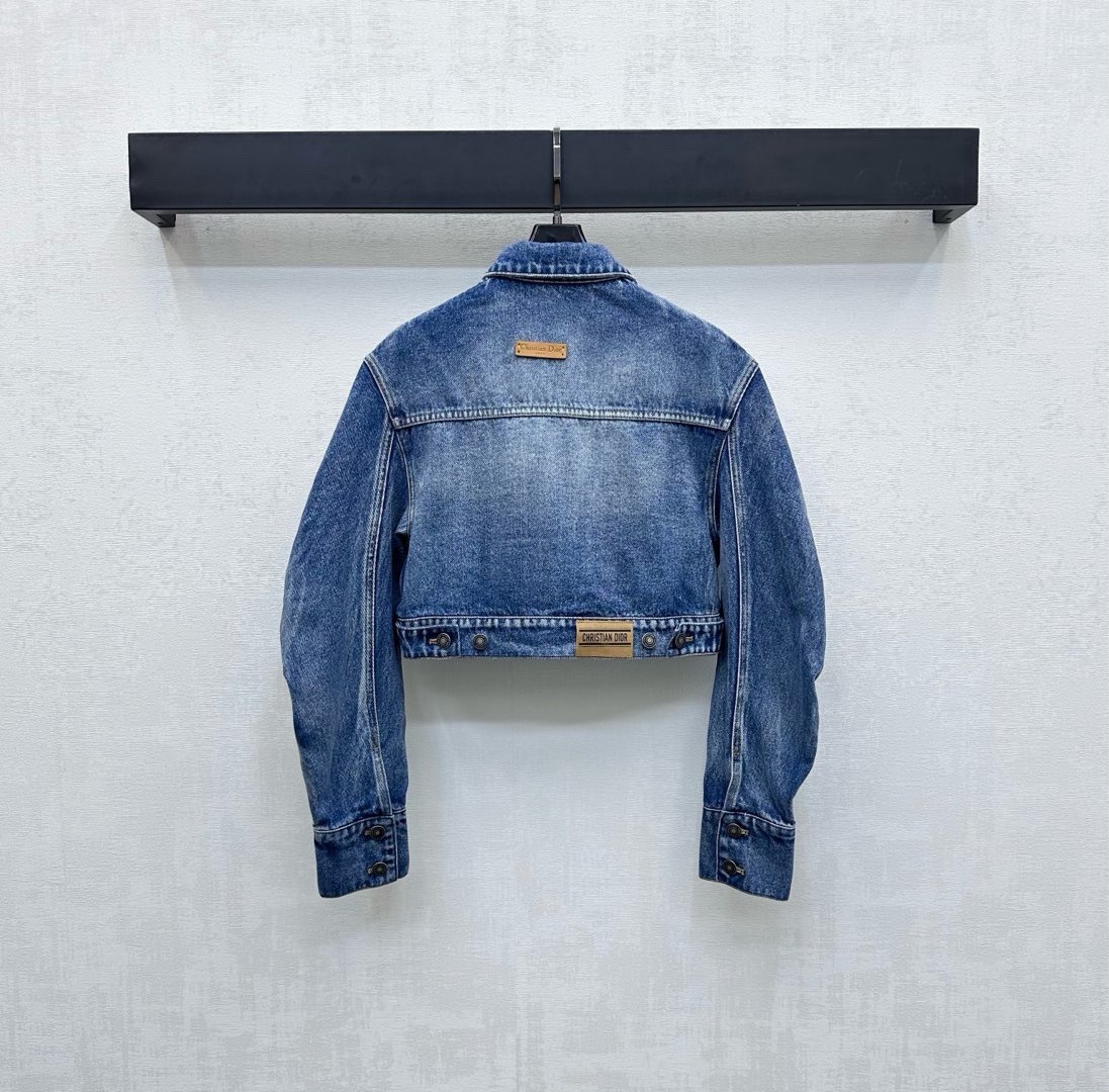 DIA 25SS Short silhouette denim jacket