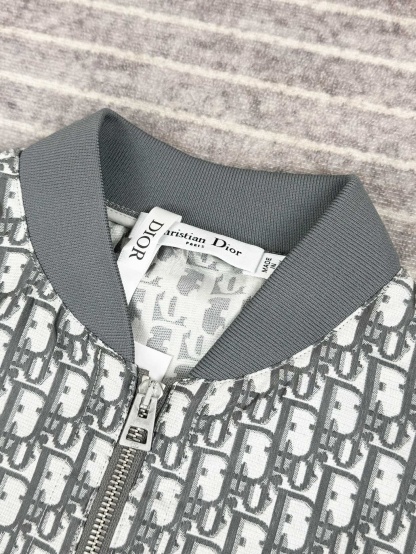 DOR Slim fit presbyopia dress