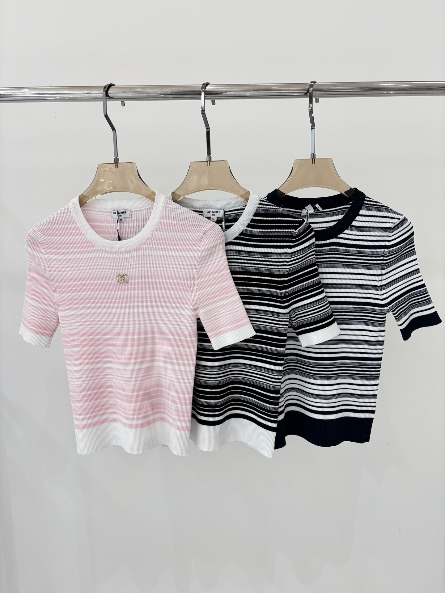CHANE25SS Round Neck Letter Logo Stripe Patchwork Colour Block Knit Short Sleeve