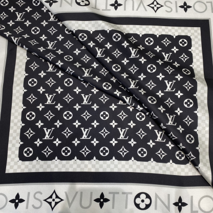 LU90cm Lustre Jacquard Mulberry Silk Square Towel