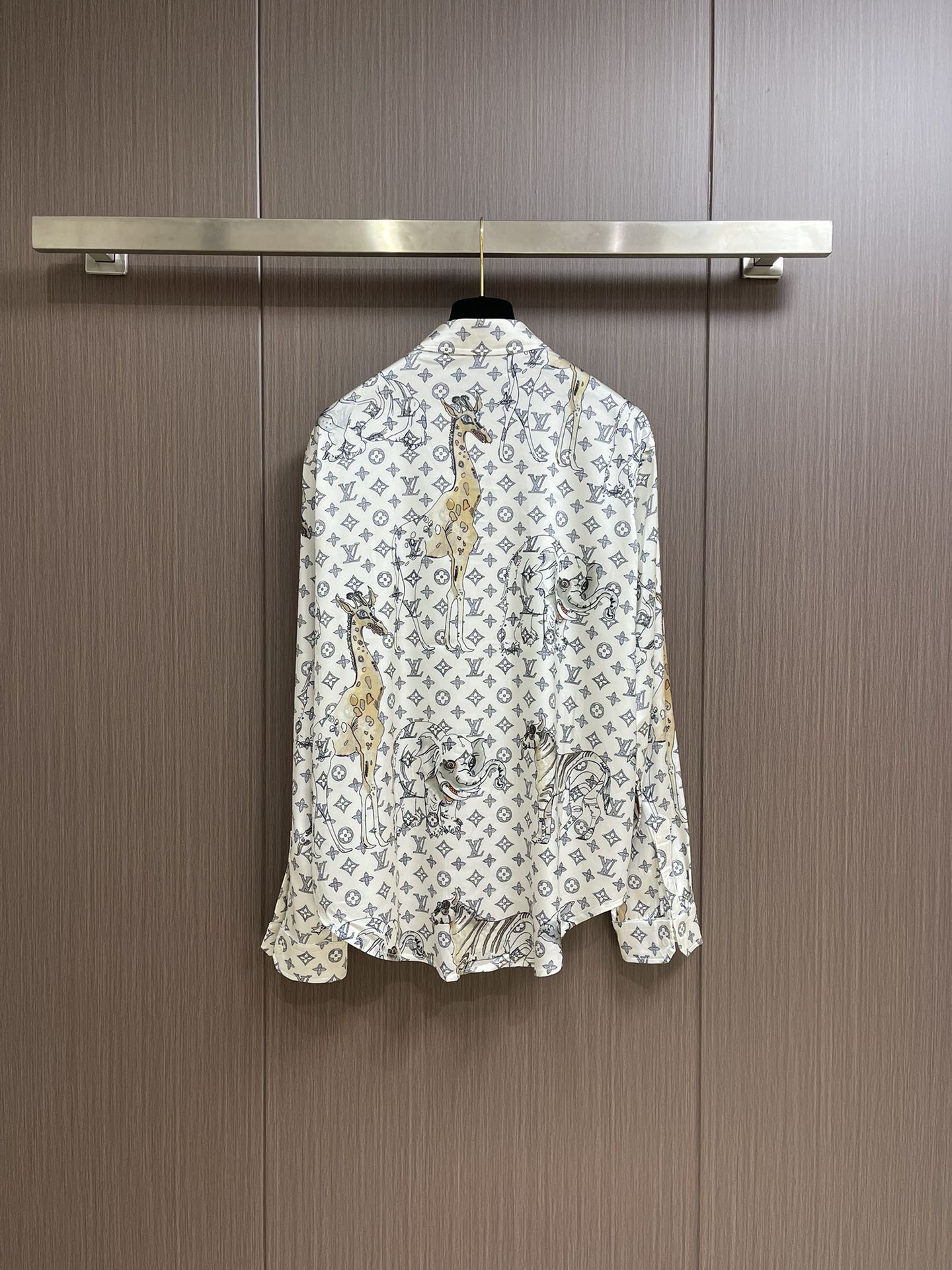 LU25SS Old Flower Animal Shirt
